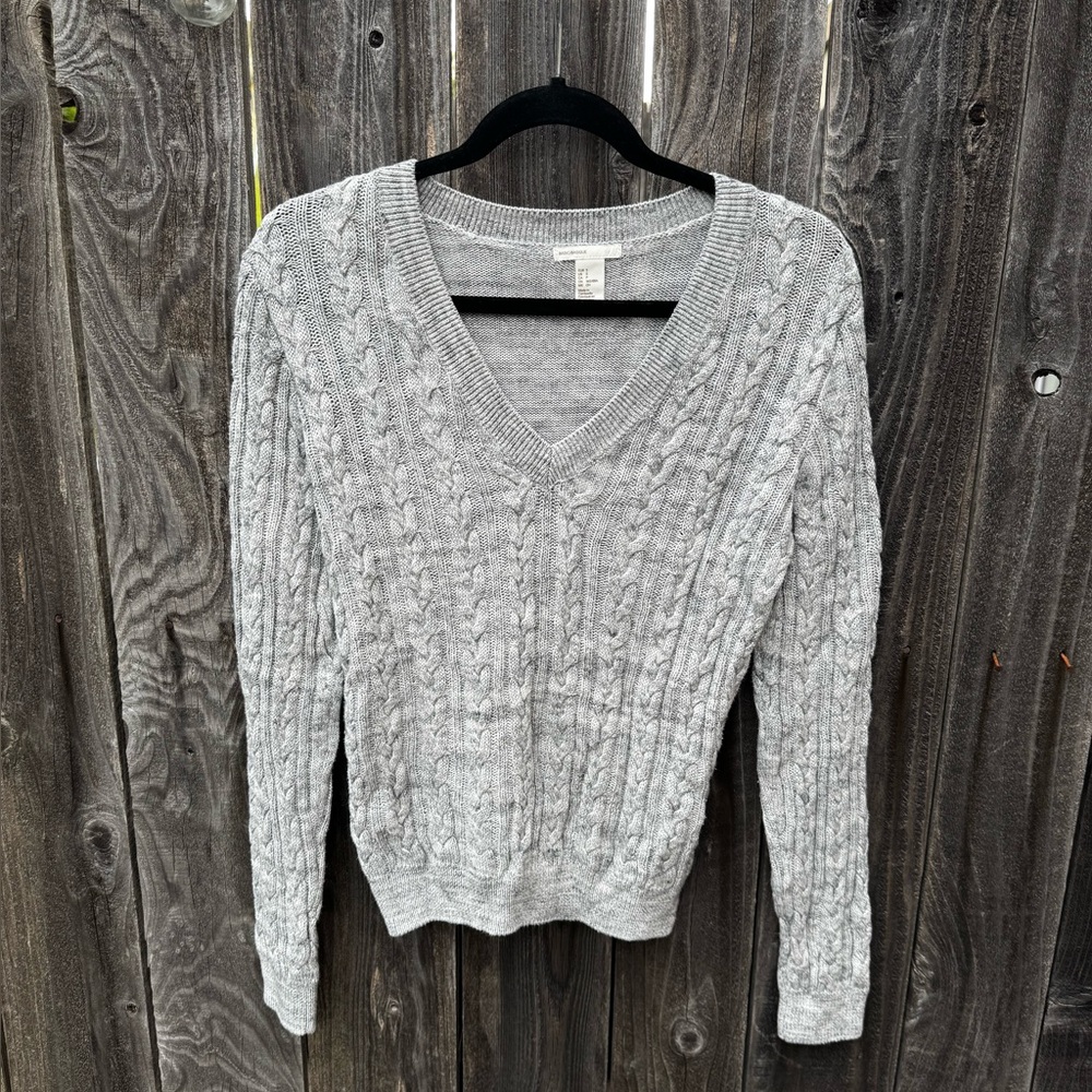 H&M Basic Heather Grey White V Neck Sweater Size Small